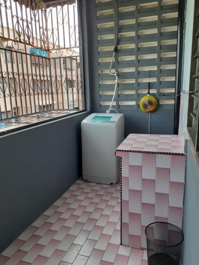 Homestay Idaman Tun Hussein - Harga Untuk 1 Rumah ,1 Bilik ,1 Bilik Air 4 Single Bed - Not Sharing Перай Экстерьер фото